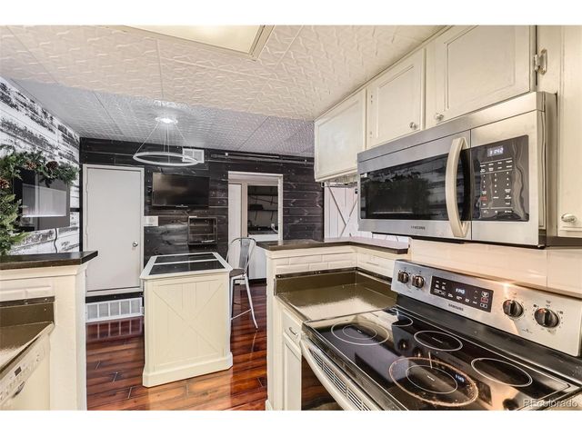 4400 S Quebec St 101N, Denver, CO 80237