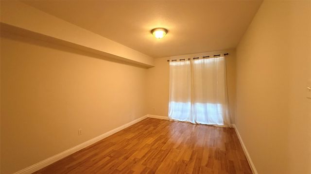 4643 Wild Indigo Street 411, Houston, TX 77027