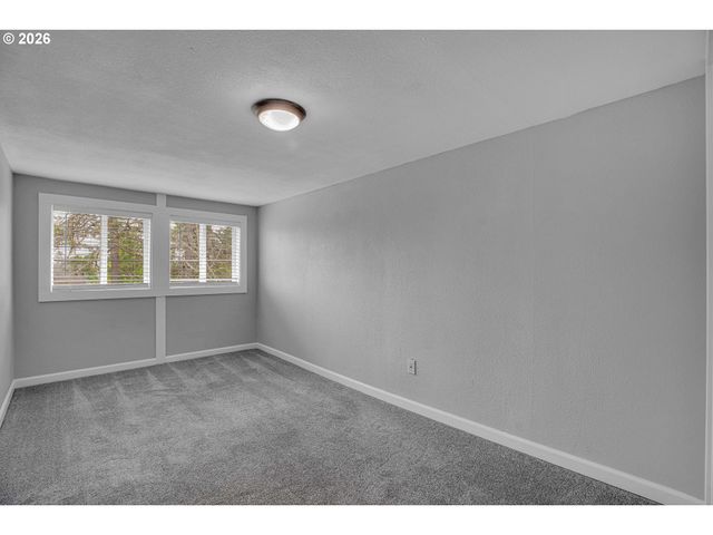 2691 LANCASTER St, West Linn, OR 97068