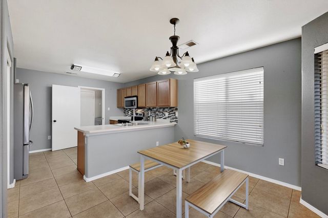 6309 Orfeo Trail NW, Albuquerque, NM 87114