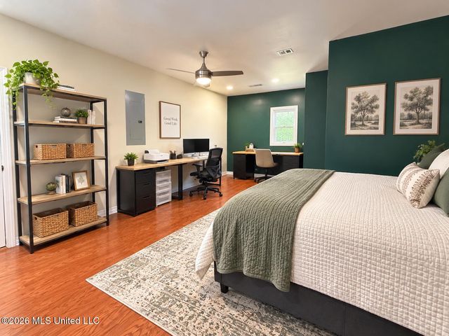 26560 Camille Drive, Pass Christian, MS 39571