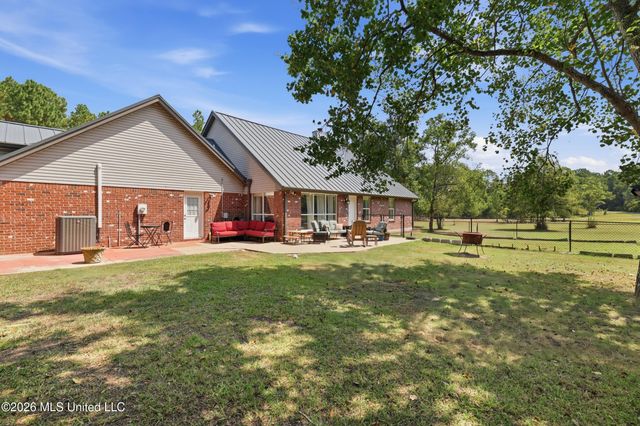 26560 Camille Drive, Pass Christian, MS 39571