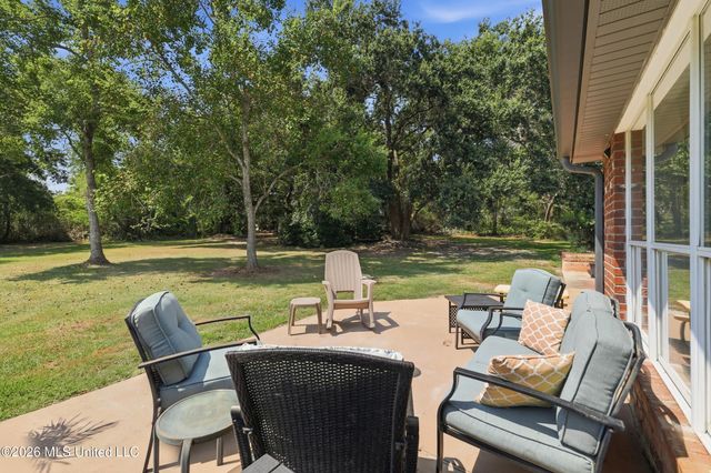 26560 Camille Drive, Pass Christian, MS 39571
