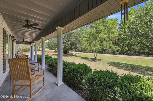26560 Camille Drive, Pass Christian, MS 39571
