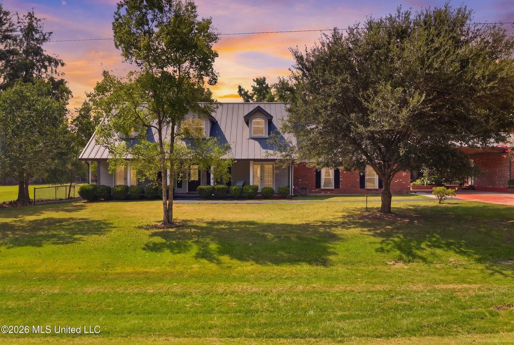 26560 Camille Drive, Pass Christian, MS 39571