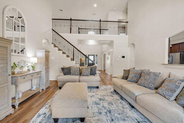 680 Cumberland Ridge Lane, League City, TX 77573