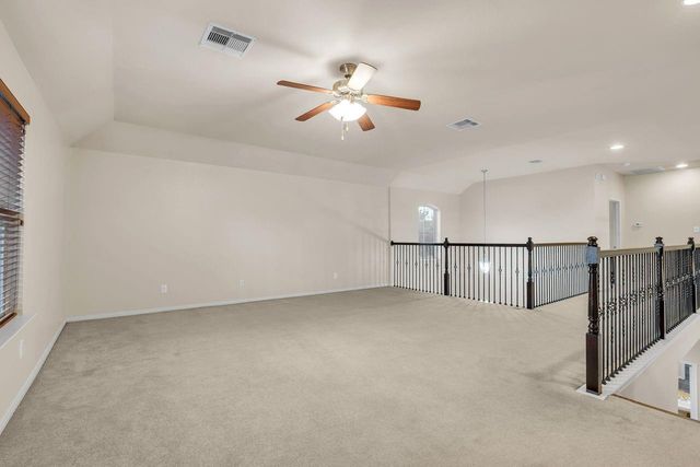 680 Cumberland Ridge Lane, League City, TX 77573