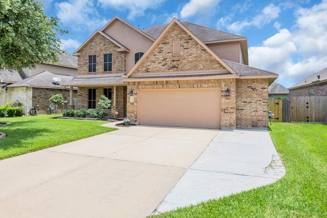 680 Cumberland Ridge Lane, League City, TX 77573