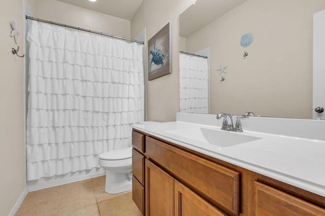 680 Cumberland Ridge Lane, League City, TX 77573