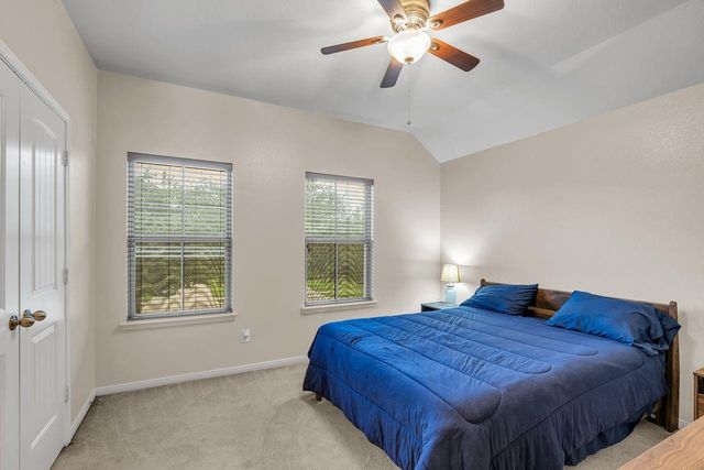 680 Cumberland Ridge Lane, League City, TX 77573