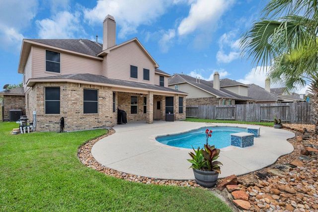 680 Cumberland Ridge Lane, League City, TX 77573