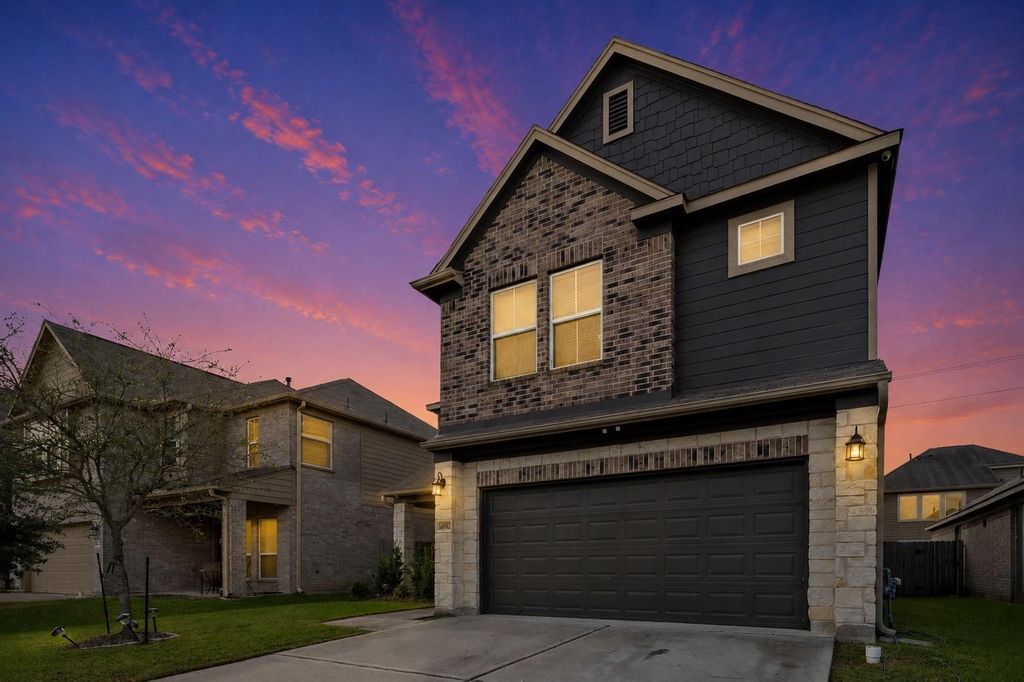 14810 Ruddy Duck Lane, Houston, TX 77049