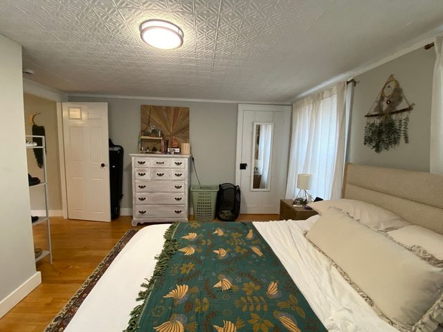 13 Pleasant 2, Medfield, MA 02052