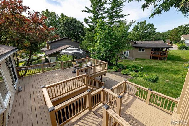 1 Vienna Court, Lake St Louis, MO 63367