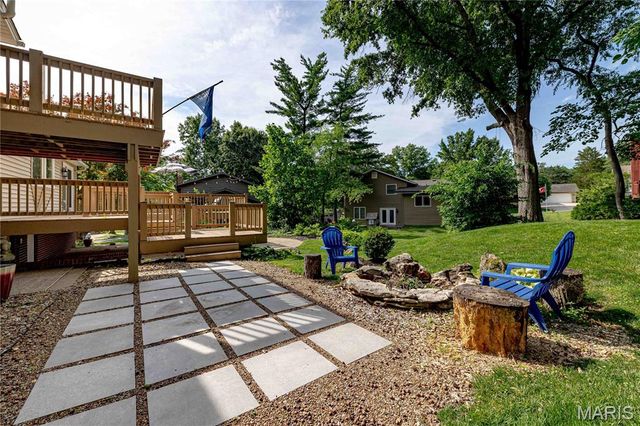 1 Vienna Court, Lake St Louis, MO 63367