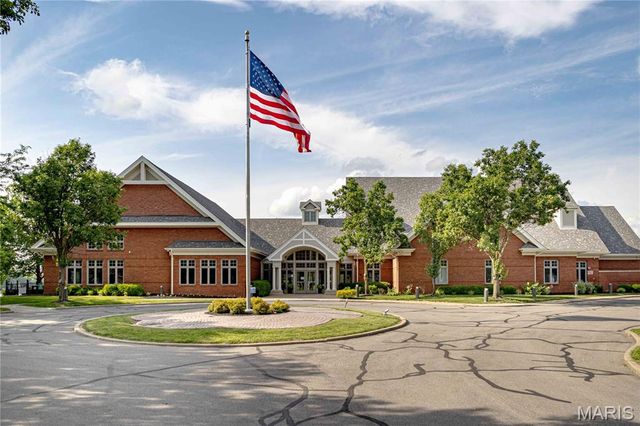 1 Vienna Court, Lake St Louis, MO 63367