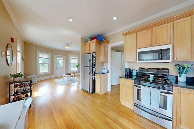 561 Broadway A2, Somerville, MA 02145