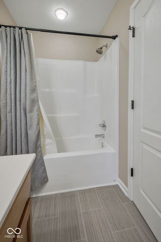 14215 Prairie Meadow Drive, Noblesville, IN 46060