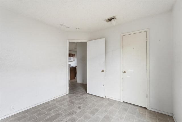 9632 Windridge Way, Dallas, TX 75217