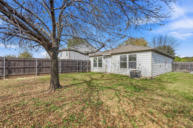 9632 Windridge Way, Dallas, TX 75217