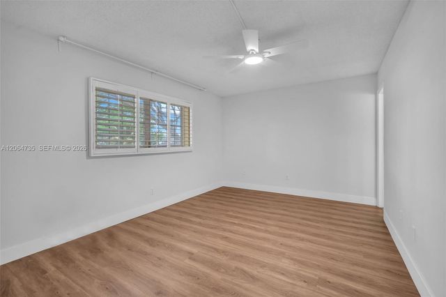 301 NW 76th Ave 102, Margate, FL 33063
