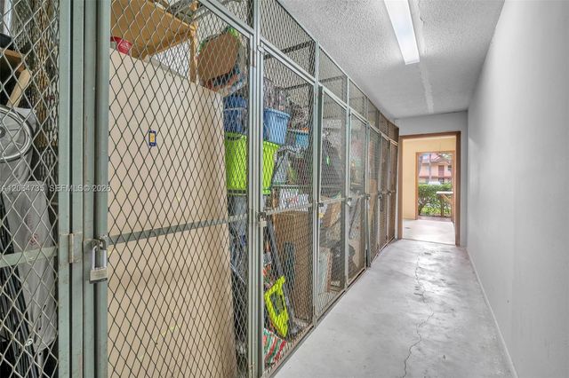 301 NW 76th Ave 102, Margate, FL 33063