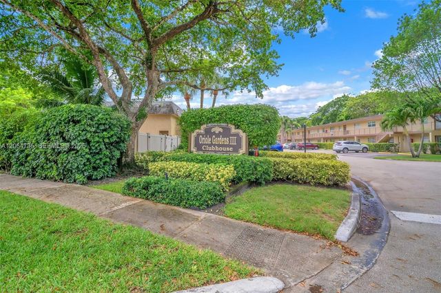 301 NW 76th Ave 102, Margate, FL 33063