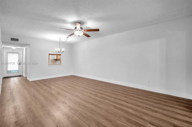 301 NW 76th Ave 102, Margate, FL 33063
