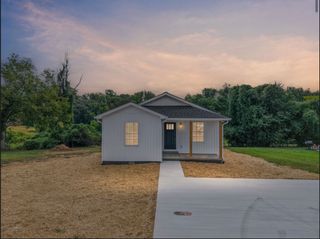 228 Hillcrest Dr, N, Carthage, TN 37030