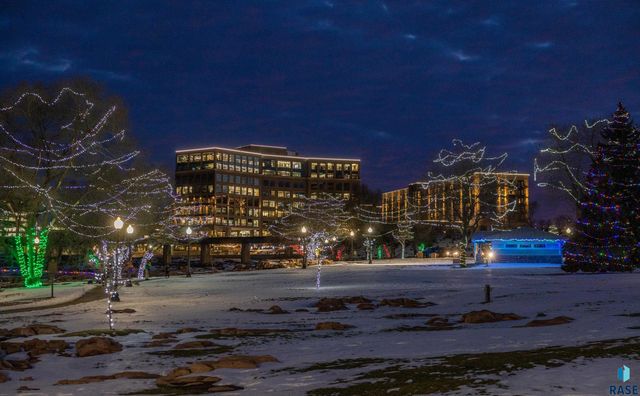 421 N Phillips Ave Avenue 301, Sioux Falls, SD 57104