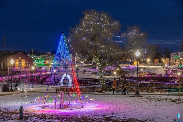 421 N Phillips Ave Avenue 301, Sioux Falls, SD 57104