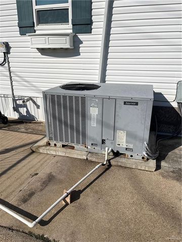 3126 San Jacinto Drive, Weslaco, TX 78596