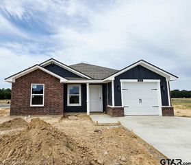 1610 Meadow Lane, Whitehouse, TX 75791