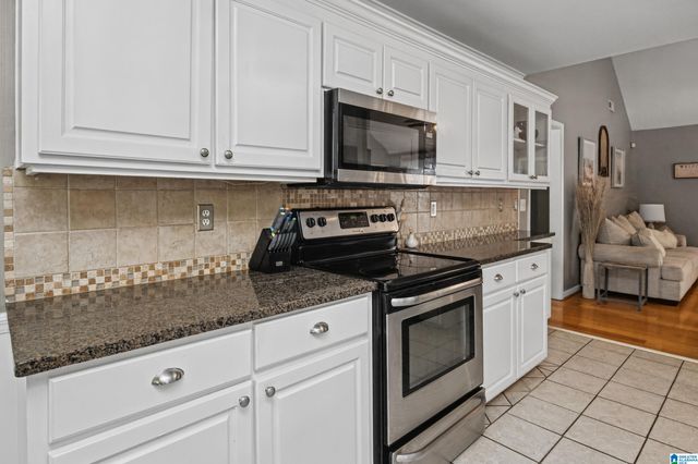 1601 WINDSOR LANE, Leeds, AL 35094