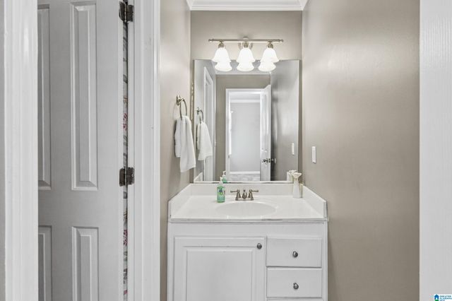 1601 WINDSOR LANE, Leeds, AL 35094