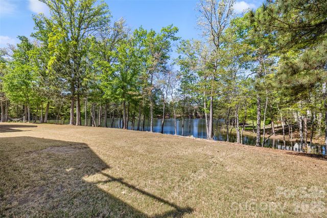 27064 Sanderling Court, Fort Mill, SC 29707
