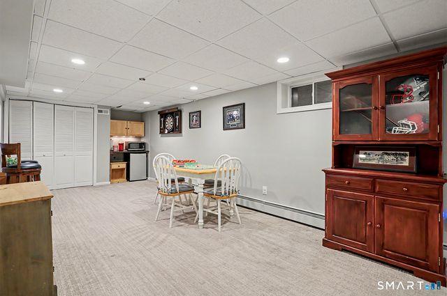 83 Lamplighter Lane, Fairfield, CT 06825