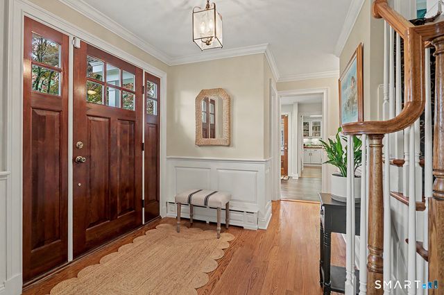 83 Lamplighter Lane, Fairfield, CT 06825