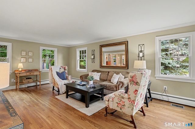 83 Lamplighter Lane, Fairfield, CT 06825