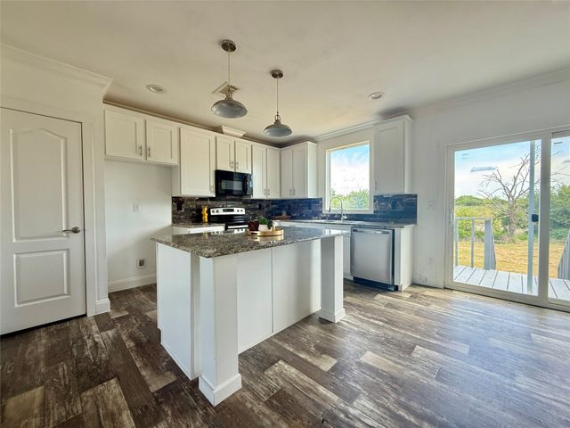 12918 Cleburne Highway, Cresson, TX 76035