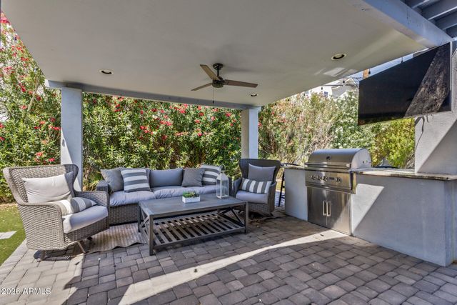 4008 E FAIRMOUNT Avenue, Phoenix, AZ 85018