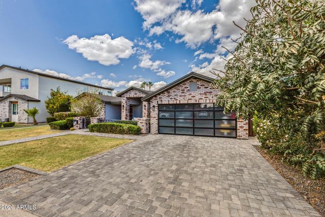 4008 E FAIRMOUNT Avenue, Phoenix, AZ 85018