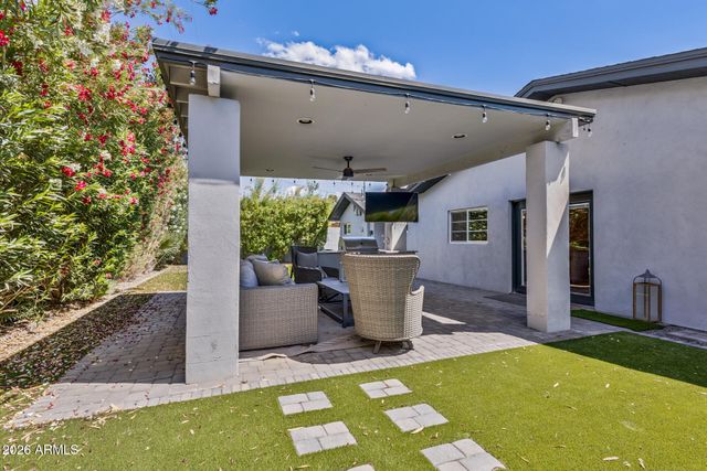 4008 E FAIRMOUNT Avenue, Phoenix, AZ 85018