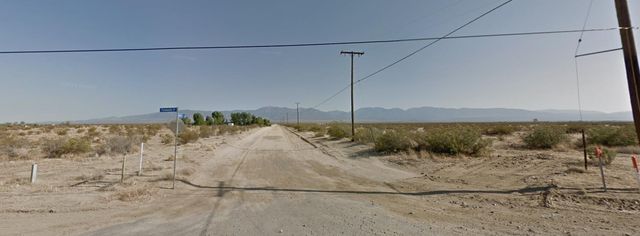 Vic Avenue R4 & 202nd St East, Black Butte, CA 93591