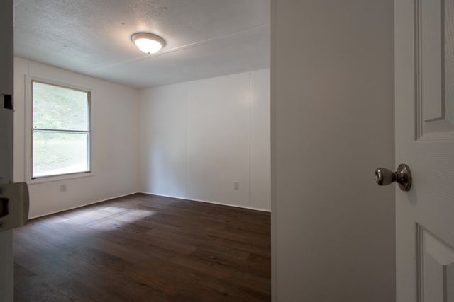 580 Atoah Circle, Robbinsville, NC 28771