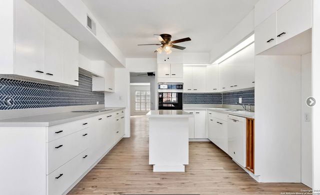 7500 Callaghan Rd Apt 152, San Antonio, TX 78229