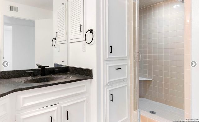 7500 Callaghan Rd Apt 152, San Antonio, TX 78229