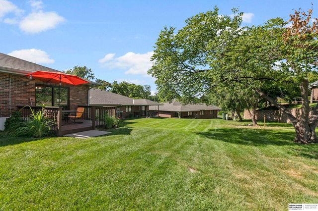 5444 Pioneers Boulevard, Lincoln, NE 68506