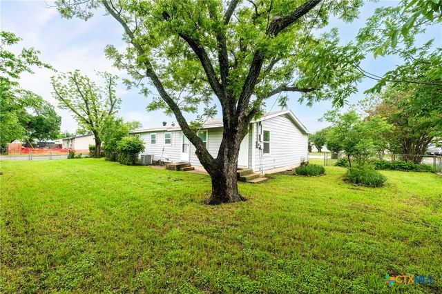 1009 S 5th Street, Copperas Cove, TX 76522