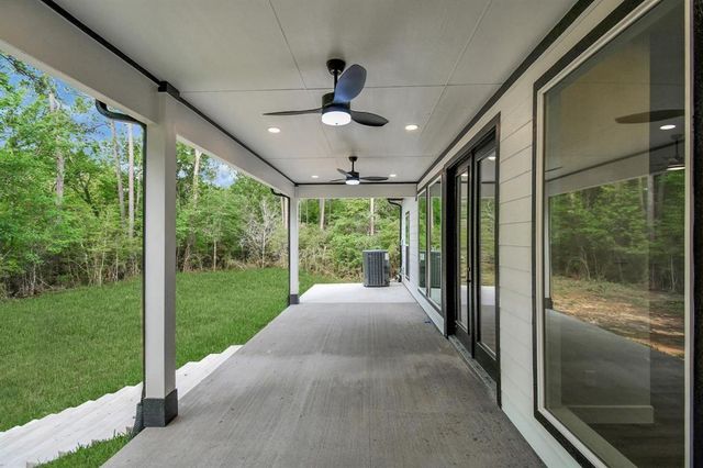 12163 La Salle River Rd, Conroe, TX 77304